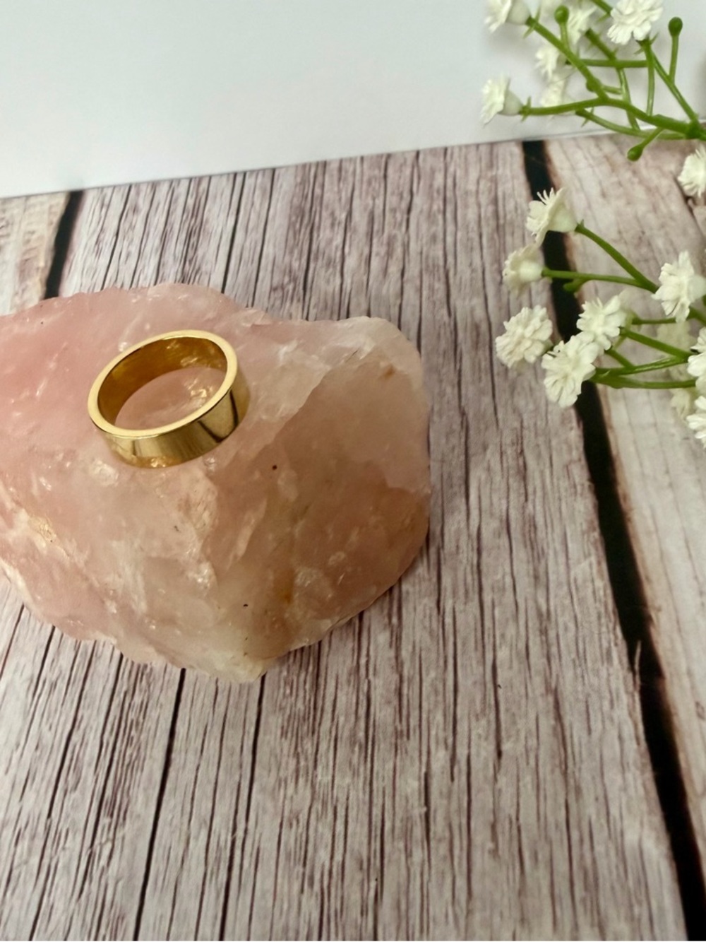 Gold Women’s Wide Band Ring - Unbranded